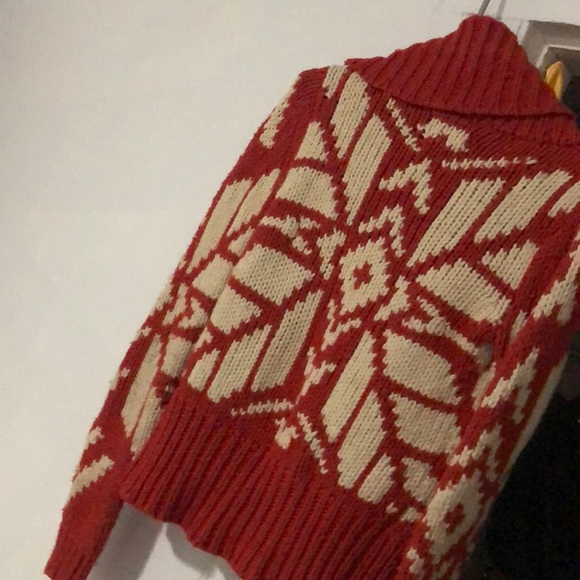 Sweater - Picture 2 of 2